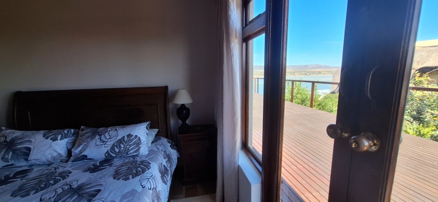 5 Bedroom Property for Sale in Witsand Western Cape